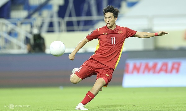 Top 10 cầu thủ bóng đá xuất sắc nhất Việt Nam hiện nay-6